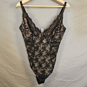 Popilush Black Lace Bodysuit